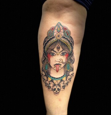 Les réalisations de tatouages : Lia